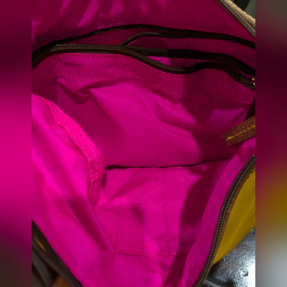 Dooney & Bourke bag - Picture 3 of 10